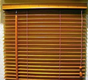 Holzjalousien Typ ECONOMY, 25 mm